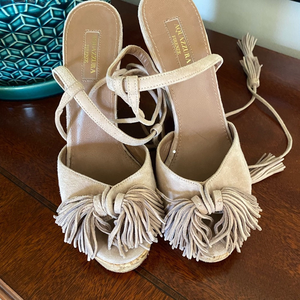 AQUAZZURA
Wedge Sandals